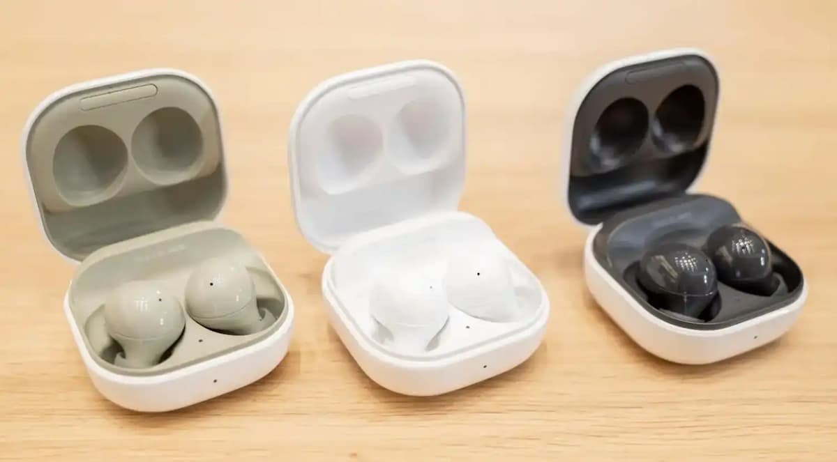 Samsung Galaxy Buds 3 Pro: Rumores de IA y traducción simultánea para una experiencia auditiva interplanetaria